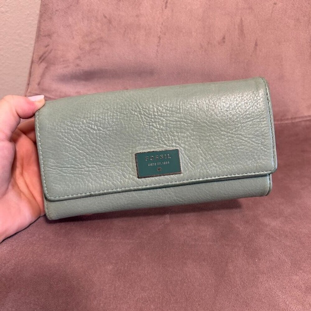 Fossil Trifold Wallet Turquoise Pebbled Leather Womens Card Holder
